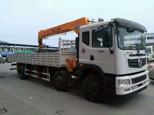 12噸隨車吊廠家概覽及選購要點