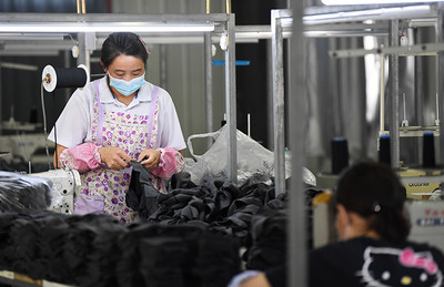 陜西平利:社區小工廠 就業大舞臺